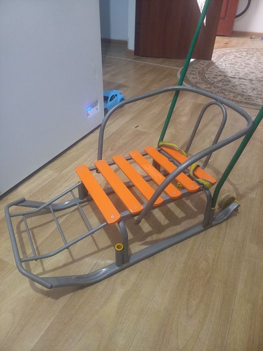 Санки продам.бу.в отл.сост.