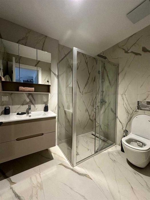 Дава се под наем Двустаен апартамент в Бургас, Славейков - 68 кв.м за 214.2 € - Снимка #1