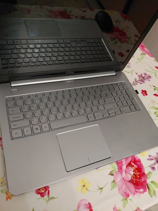 Dell Inspiron 15 7537