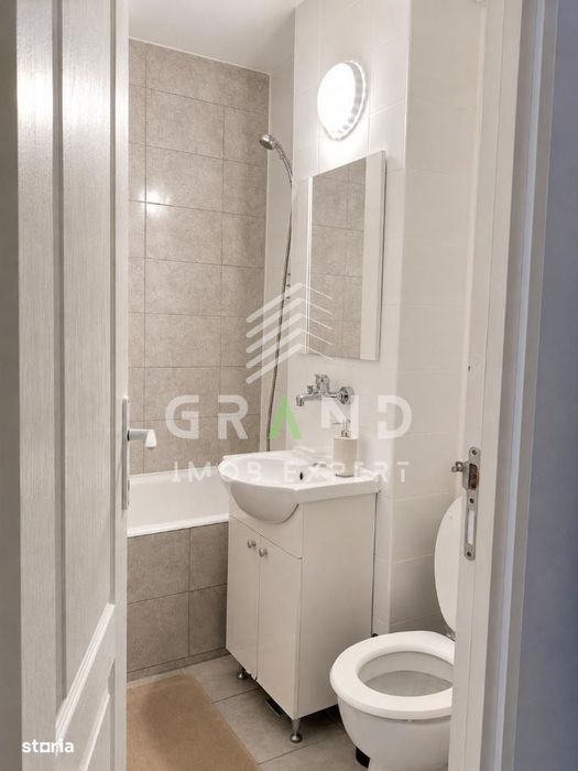 Garsonieră Modernă De Vanzare | 28 Mp+Balcon | Mănăștur–Piața