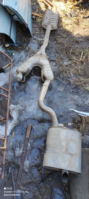 Выхлопная система глушитель на BMW E39