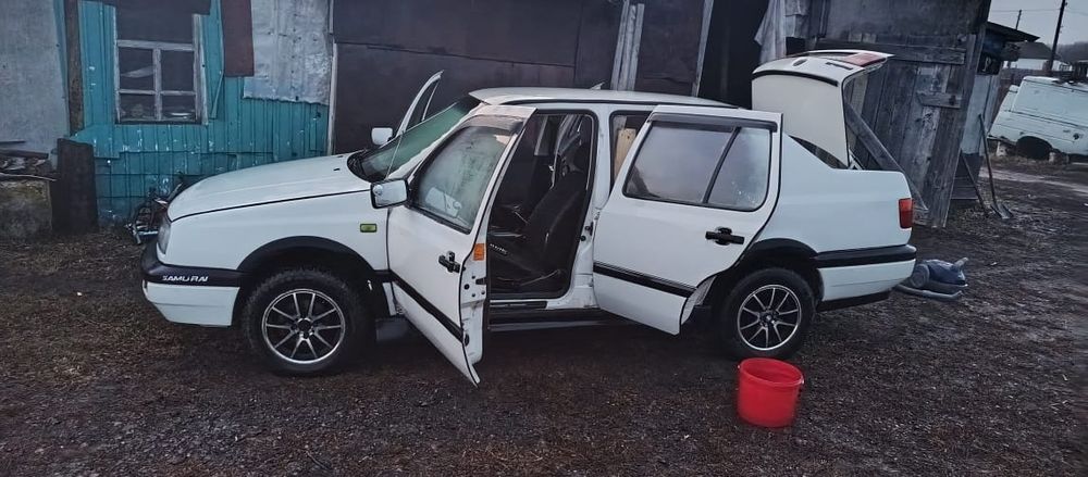 Фольксваген Вента