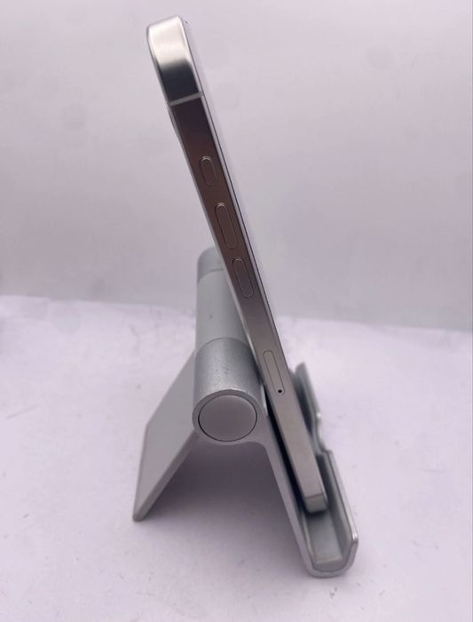 iPhone 15 pro max white titanium 256 gb Neverlock