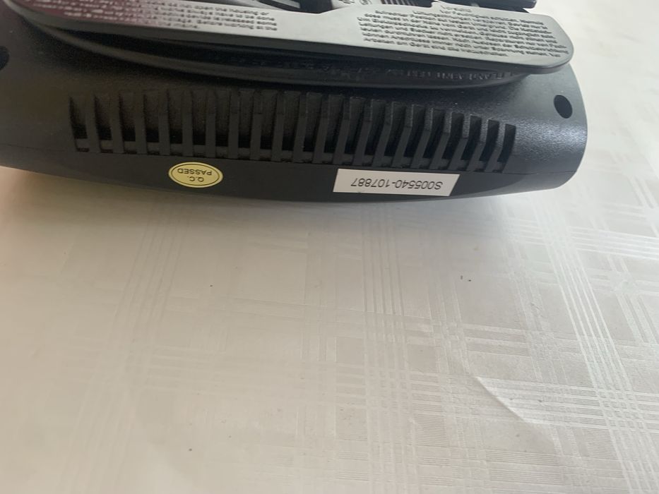 Alimentator 12v priza auto. Invertor priza auto 220v-12v