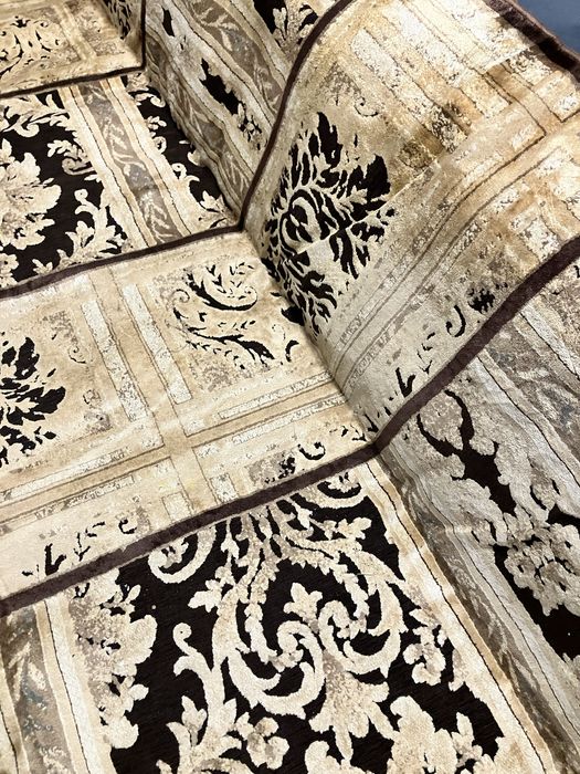 Ковер новый шёлк