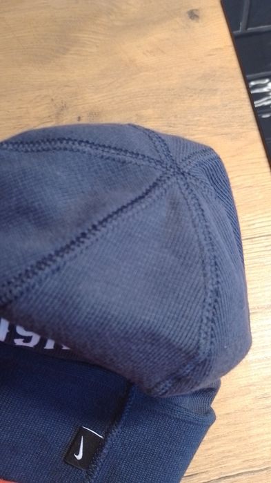 Шапка Nike (Спартак Варна )и чорапи Nike