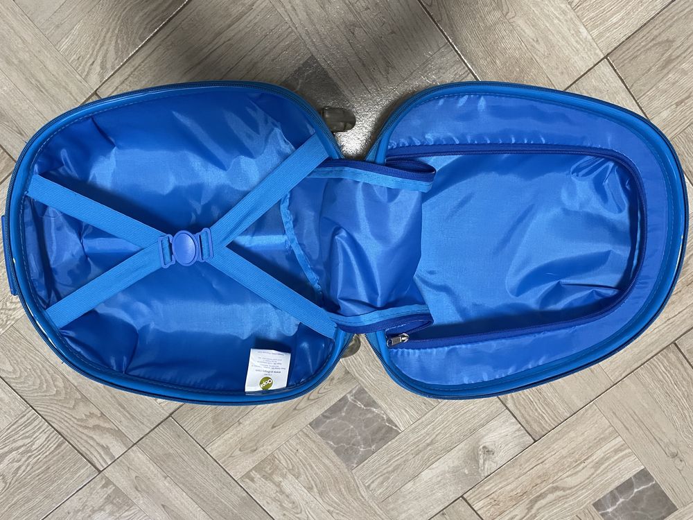 Детски куфар на колелца к.к. Слънчев бряг • OLX.bg