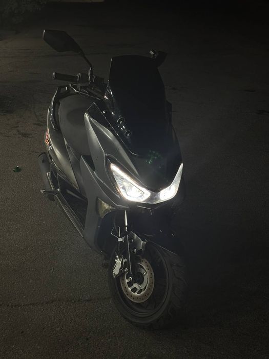 Продам скутер Tiger 150 кубов