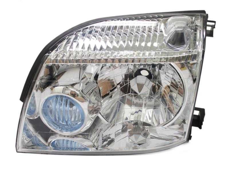 Far stanga/dreapta Nissan X-Trail T30 an 2001-2007 , faruri noi