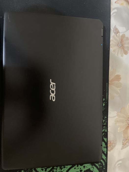 Acer Aspire Хороший ноутбук.