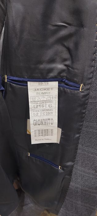 Продам костюм мужской