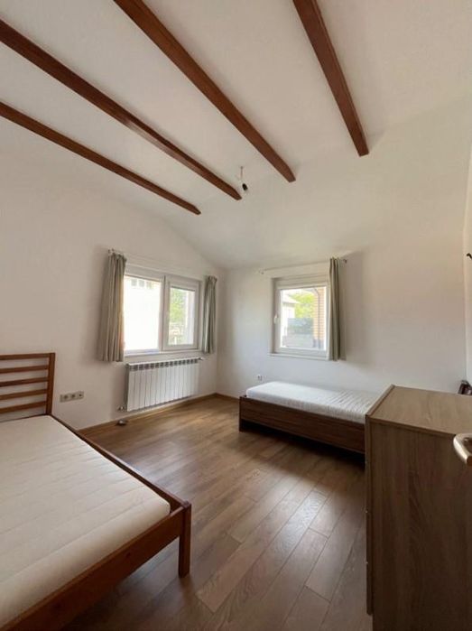 Дава се под наем Къща в Костинброд - 150 кв.м за 1350 € - Снимка #4