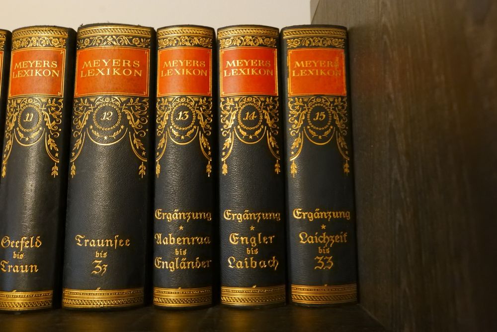 Meyers Lexikon - Ediția a 7-a (1924–1933) - Colecție Completă 15 Volum