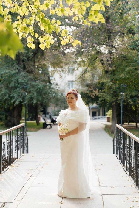 Свадебное платье для девушек с формами