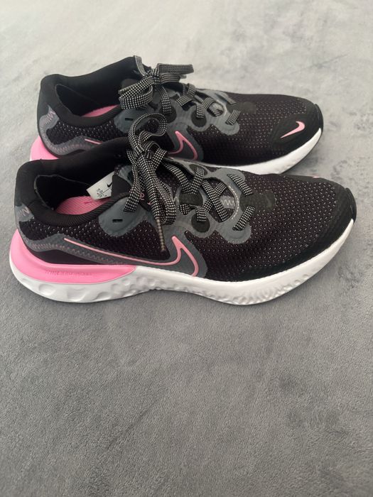 Маратонки Nike летни