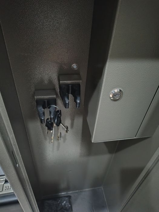 Продам Сейф Oldi