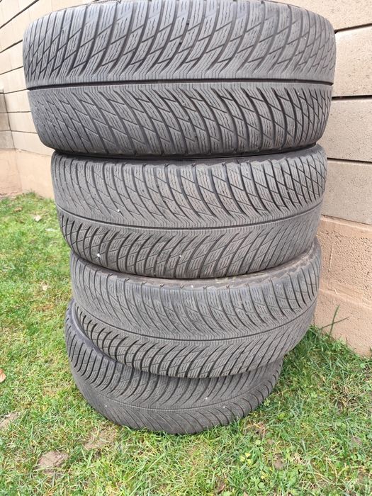 Vand 4 anvelope Michelin 245 45 18 iarna