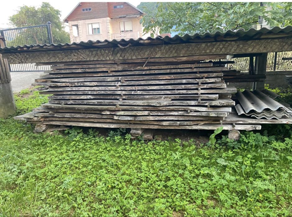 Cherestea de stejar uscatǎ de 7 ani. 4000 ron/m3