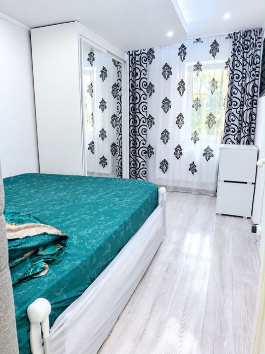 Vând apartament