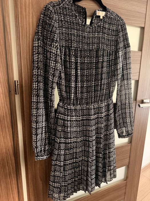 Rochie MK pana la genunchi