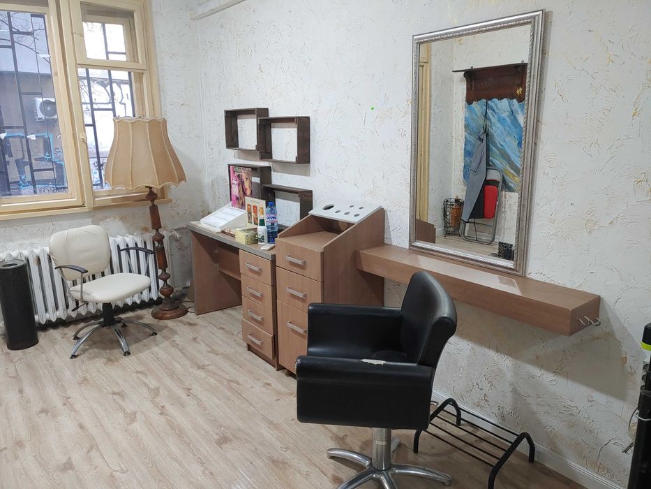 Дава се под наем  в София, Оборище -  кв.м за 448.8 € - Снимка #3