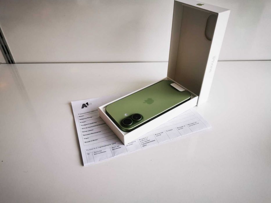 Apple iPhone 17 Sage(256GB/чисто нов)