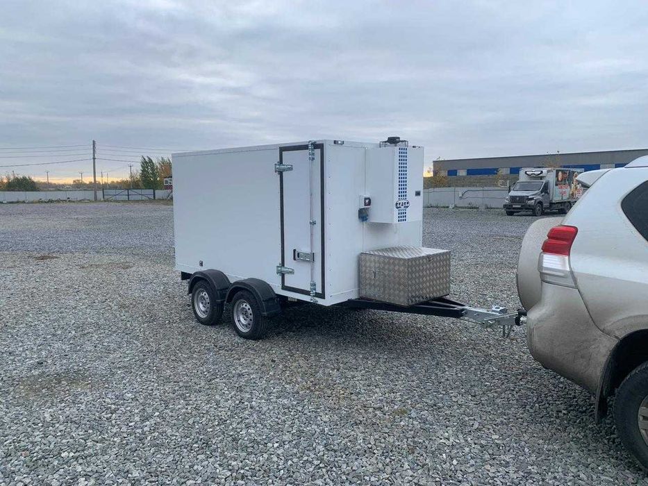 Прицеп рефрижератор к легковому автомобилю (новый)