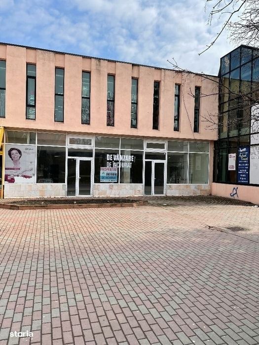 Vanzare Spatiu comercial P. Neamt - 200 mp, P-ta M. Kogalniceanu