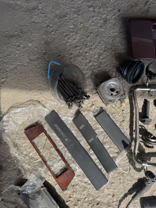 Продам запчасти с двигателя 2.6 ABC