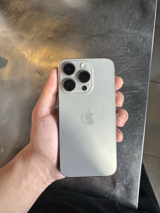 iphone 15 pro c garantiya