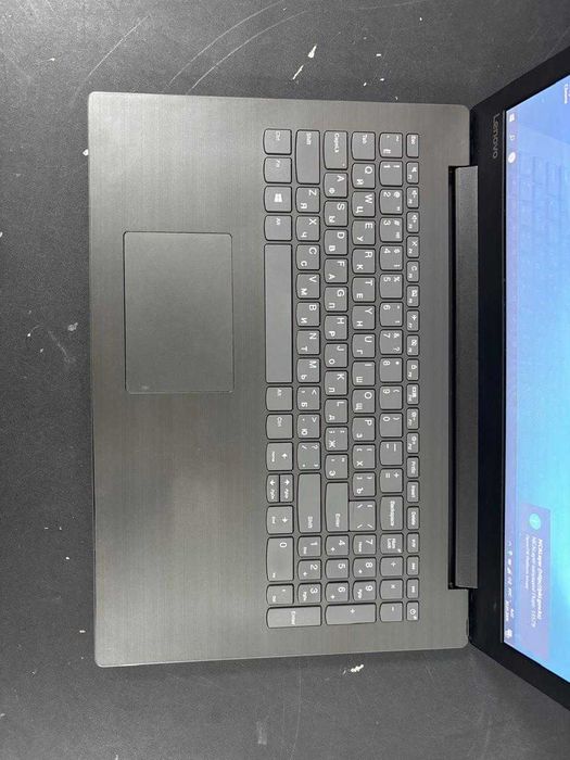 ноутбук Lenovo работает шустро