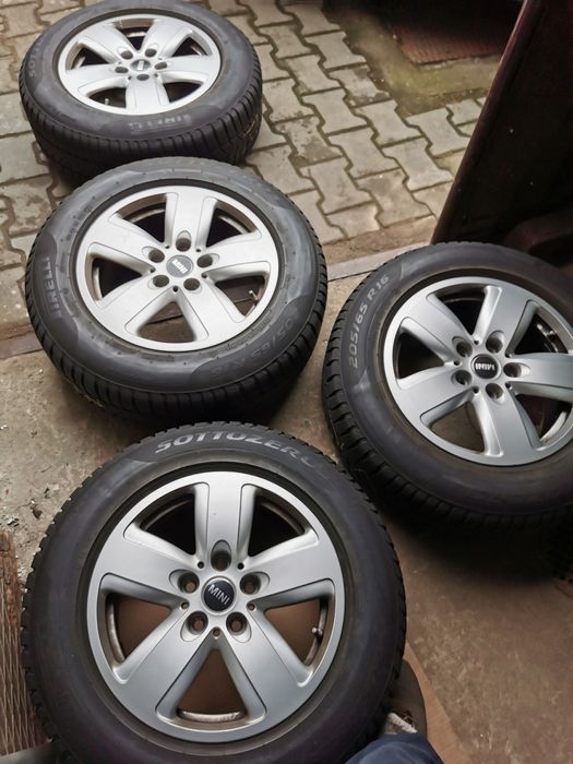 Jante cu anvelope iarna M+S,  mini Cooper!