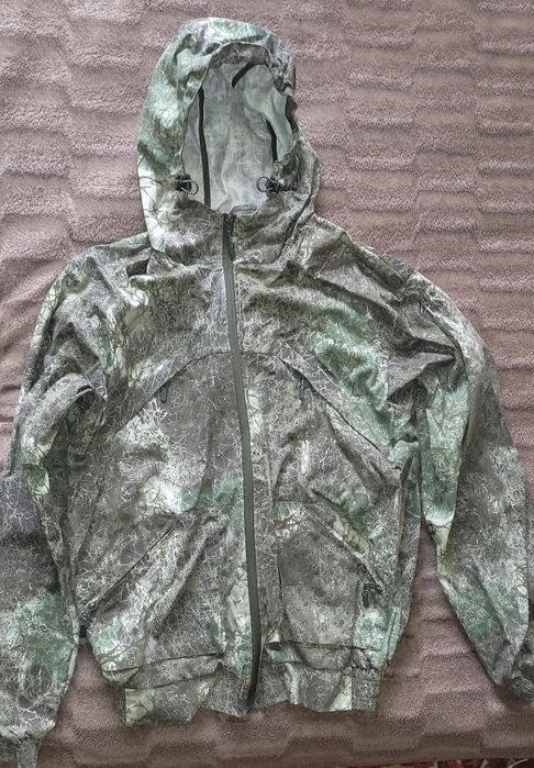 Камуфляжный костюм