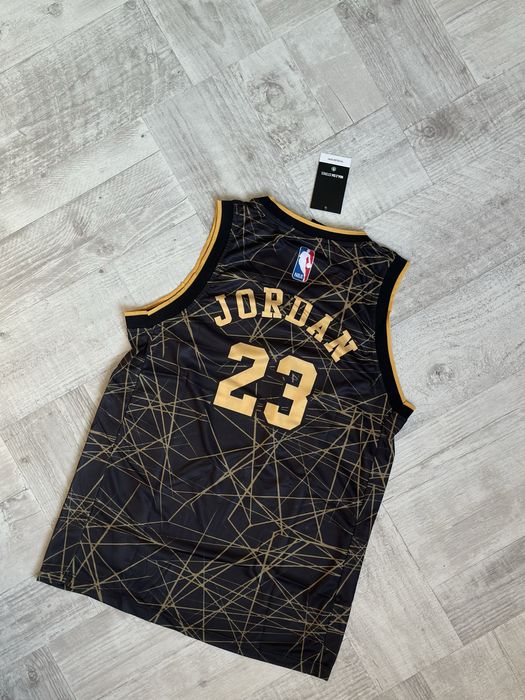 Maieu Jordan Paris baschet S