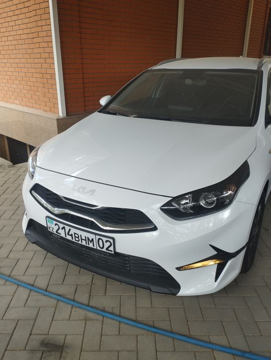 Продам машина Хорошая