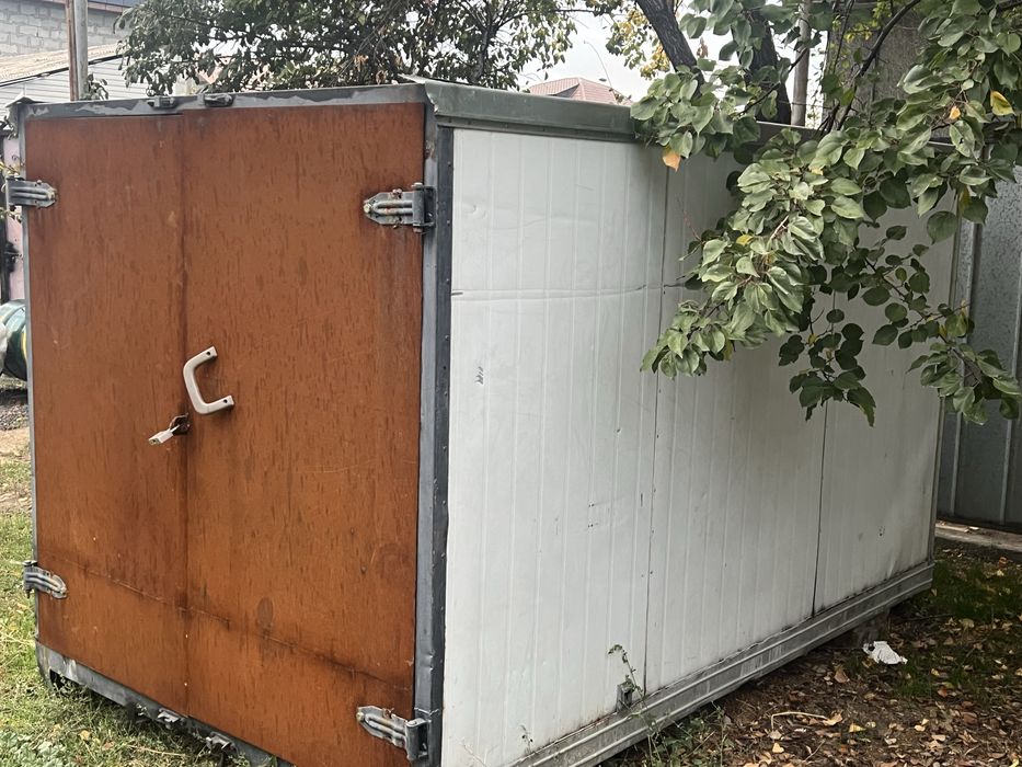 Продам тент в хорошем состоянии