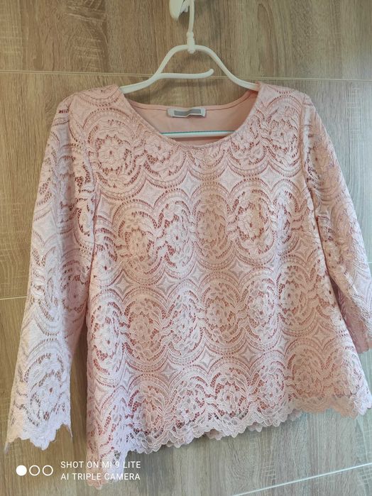 Moda si frumusete/Haine dama/Bluza eleganta din dantela