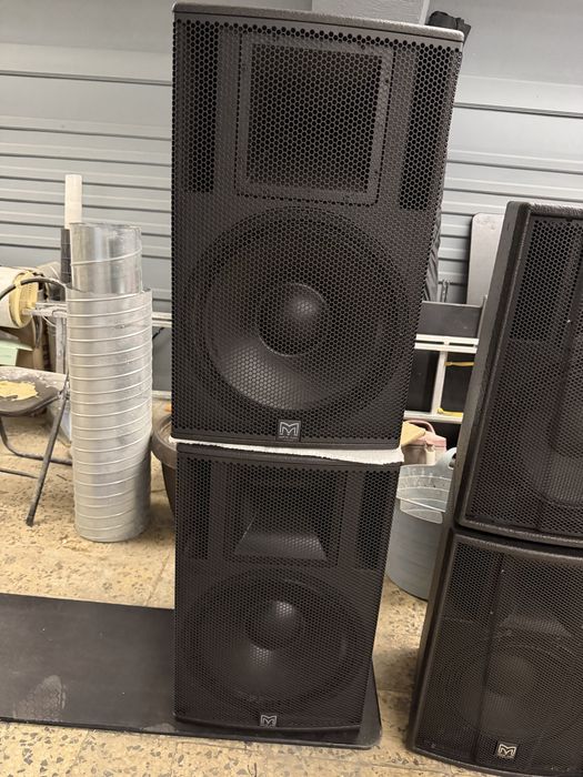 Martin Audio XD15 cap de serie 15” cu bobina 4”, driver 3” neodim - cu huse!!!
