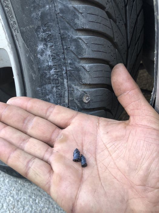 Гумени винтове, фитили за спукани гуми