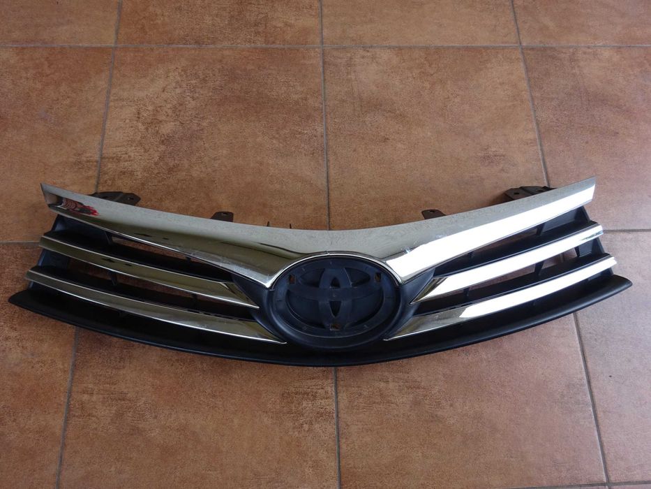 Решетка радиатора Тойота Королла 2014/ Toyota Corolla 2014