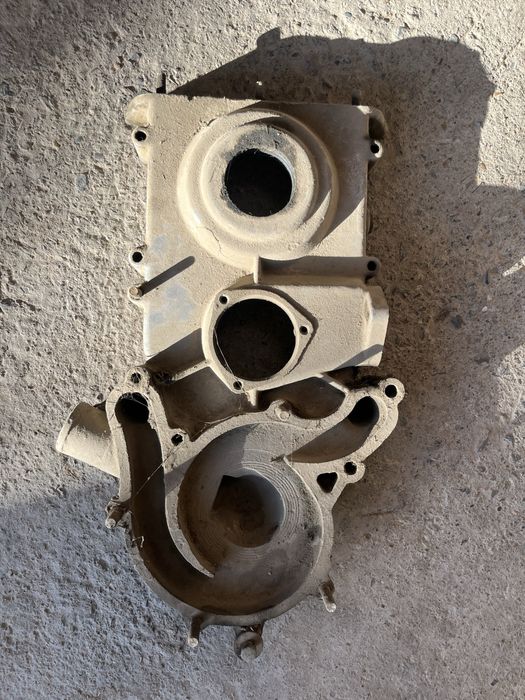 передняя крышка Газ 53