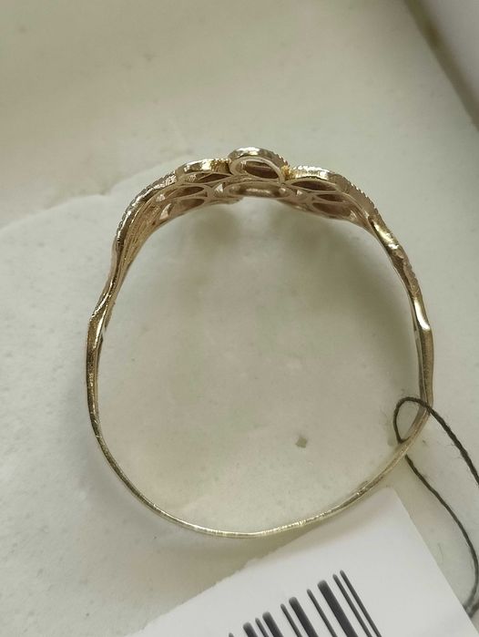 Златен дамски пръстен 1.76гр-14к