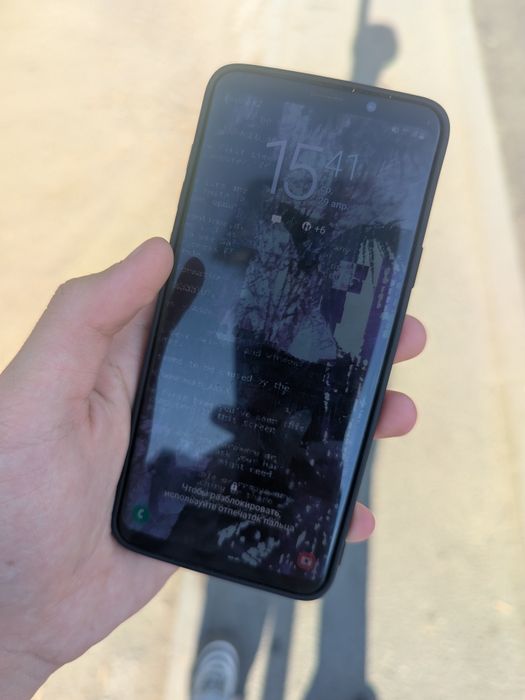 Продам Samsung s9+ 6/64