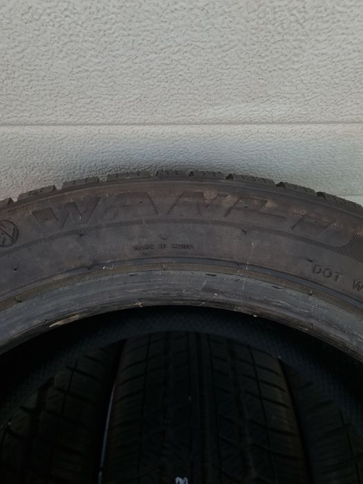 Зимни гуми 4 броя VANLI SnowGrip 255 45 R18