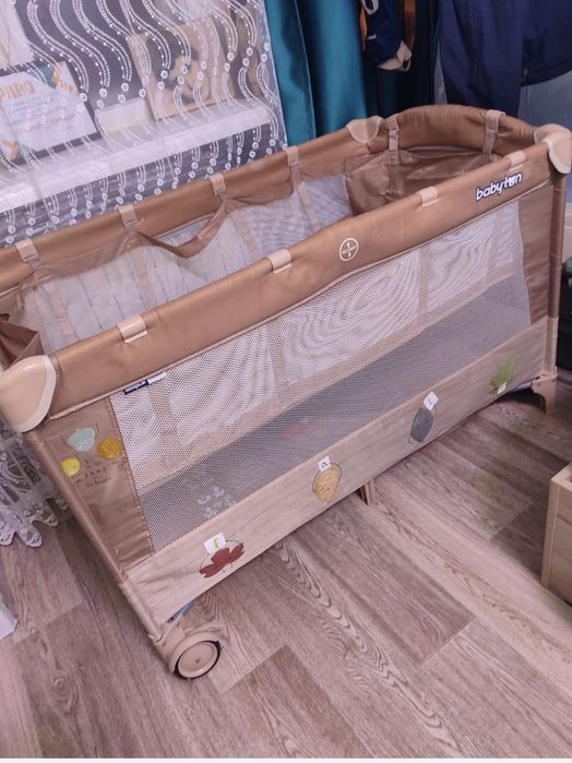 Продается детская кровать манеж