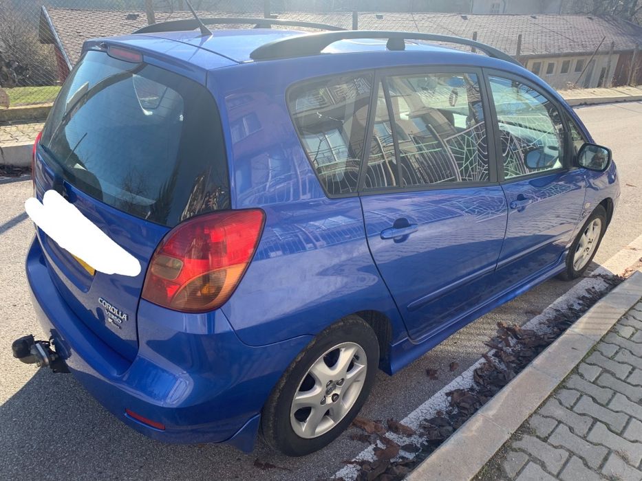 На Части Toyota Coralla verso Тойота Корола Версо 2.0 д-4д d-4d Sport