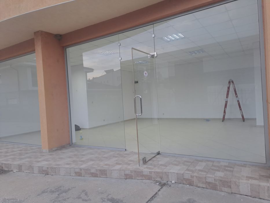 Дава се под наем Офис в Димитровград - 100 кв.м за 132.6 € - Снимка #4