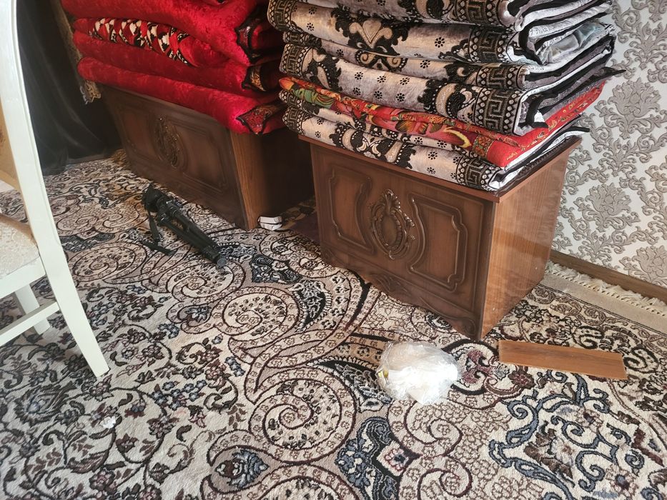 Mebel sotiladi xolati yangidek