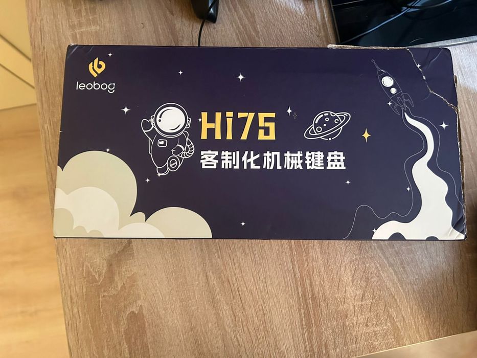 Продаю Клавиатуру LeoBogHI75