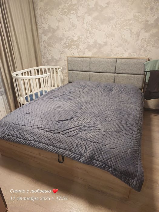 Кровать для спальни